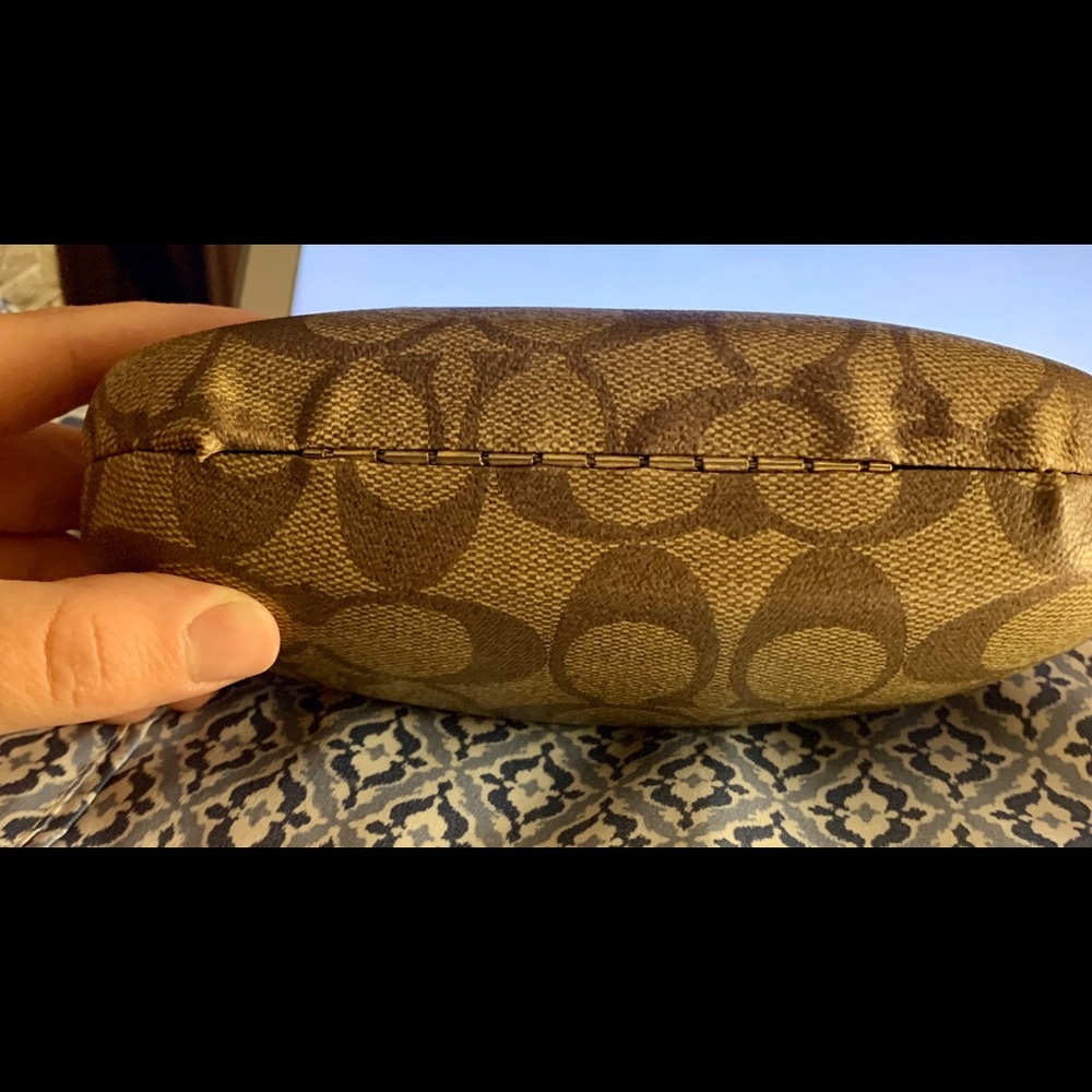 Coach Sunglasses - Picture 11 of 12